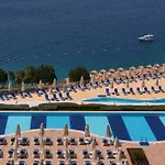 리조트 La Blanche Island Bodrum