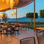 La Blanche Island Bodrum Гюверджинлик