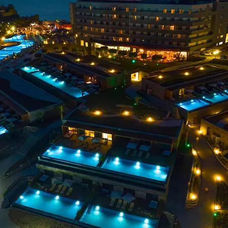 博德鲁姆拉布兰克岛酒店 - 全包式 度假村 Guvercinlik (Bodrum)