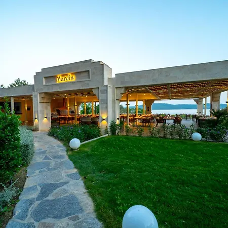 리조트 La Blanche Island Bodrum 5*