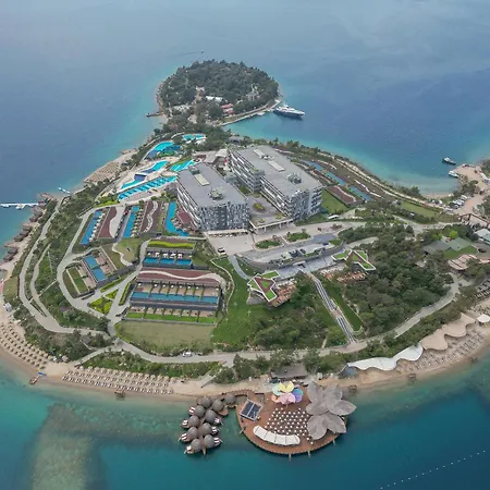 La Blanche Island Bodrum Resort 5*