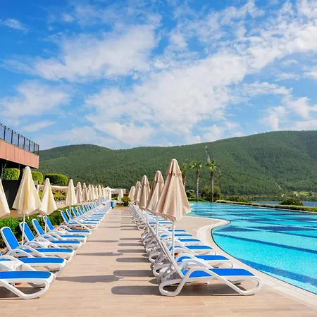 La Blanche Island Bodrum Resort Guvercinlik (Bodrum)