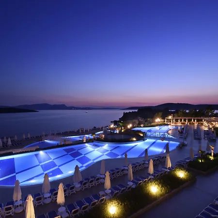 Feriested La Blanche Island Bodrum 5*