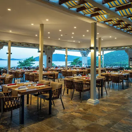 Feriested La Blanche Island Bodrum 5*